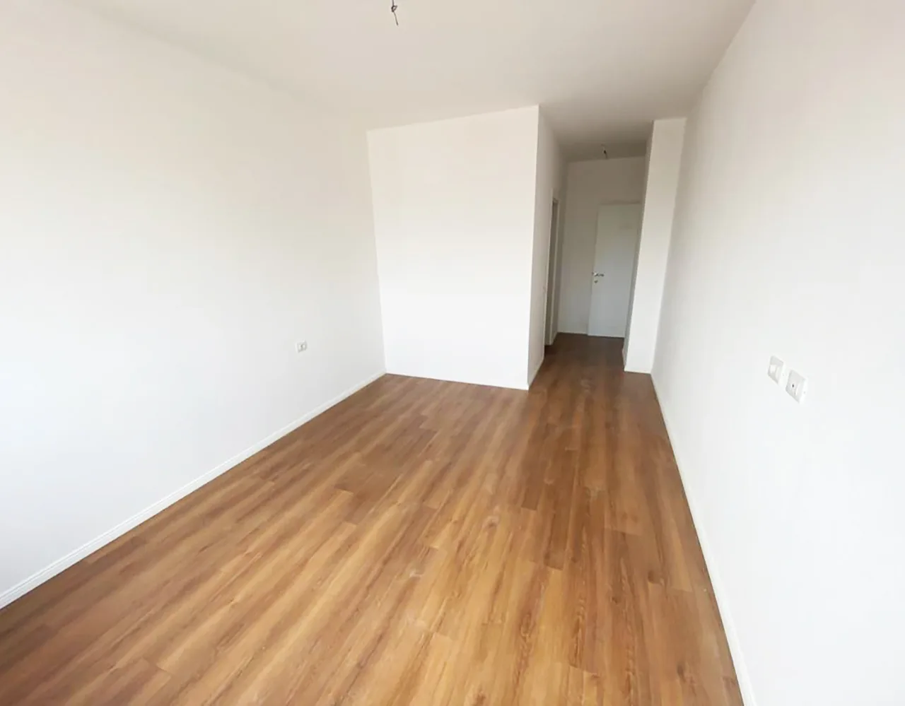 Shitet apartament 2+1+2 ne rrugen dritan hoxha, tiranë