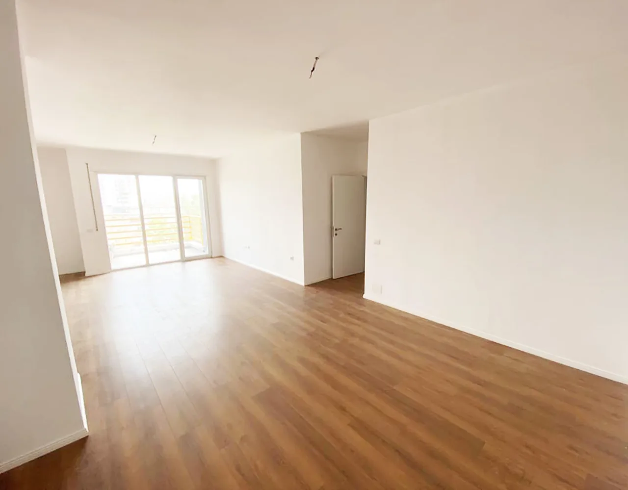 Shitet apartament 2+1+2 ne rrugen dritan hoxha, tiranë