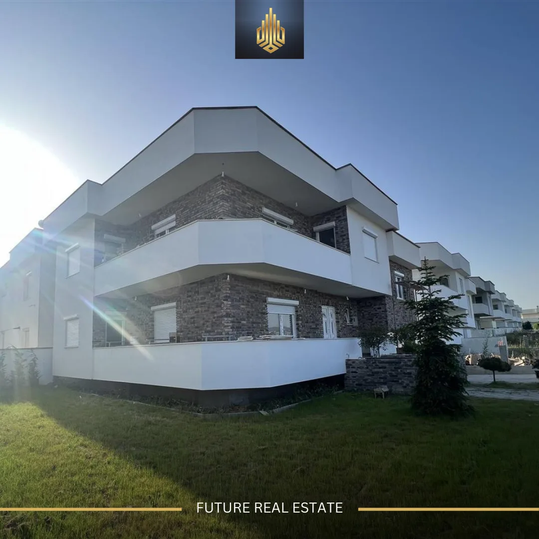 Shtëpi në SHITJE/280m²