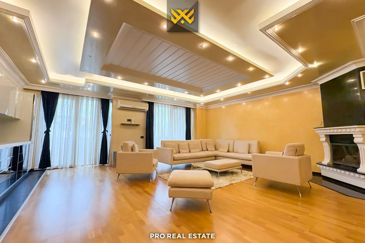 Banesë 200m² me #QIRA në Tophane
