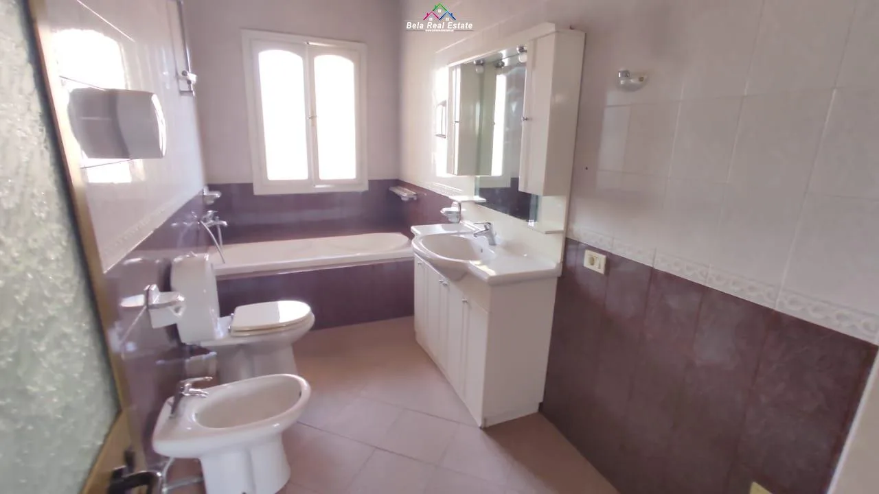 Vile 3-Kateshe Me Qera Ne Xhamllik (ID BV22322) Tirane