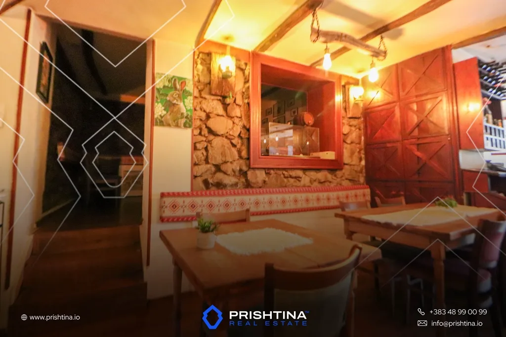 Lokal me qira 220m² në Aktash