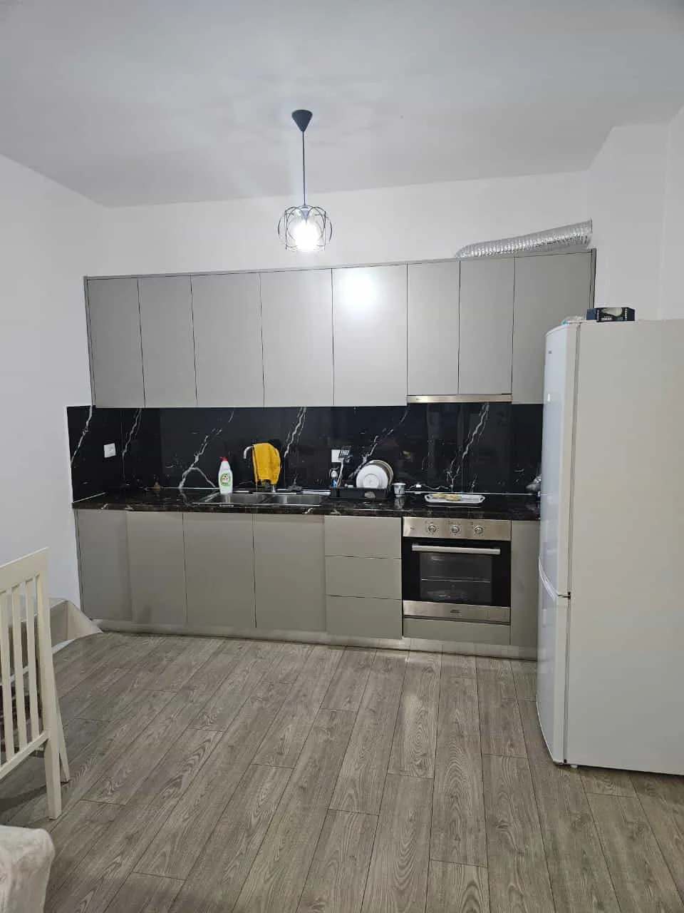 Apartament Me Qera 1+1 tek ASL 2 (ID B2101229) Tirane