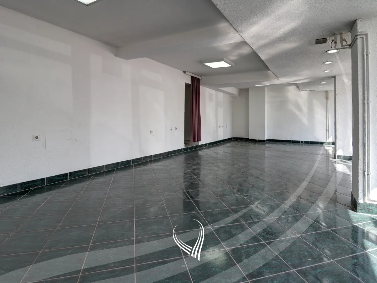 Lokal 70m2 me qira në lagjen Ulpiana