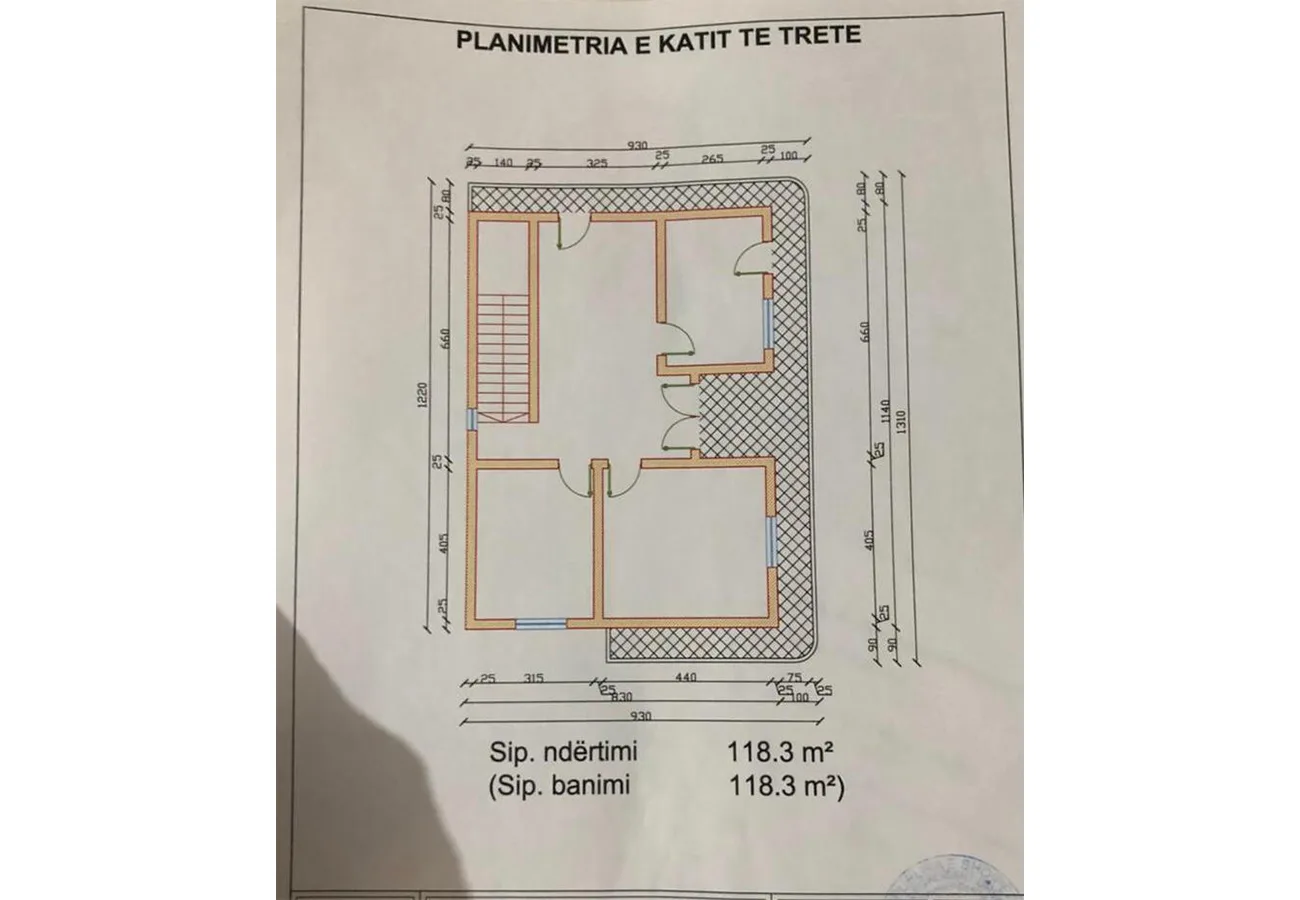 Shitet vilë 4-katëshe në don bosko, tiranë