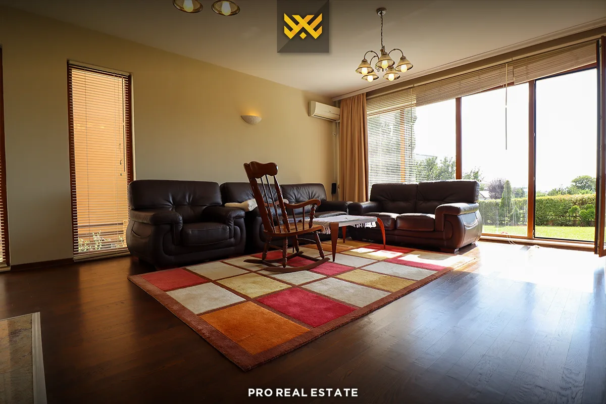 Shtëpi 443m² me #QIRA në Hajvali