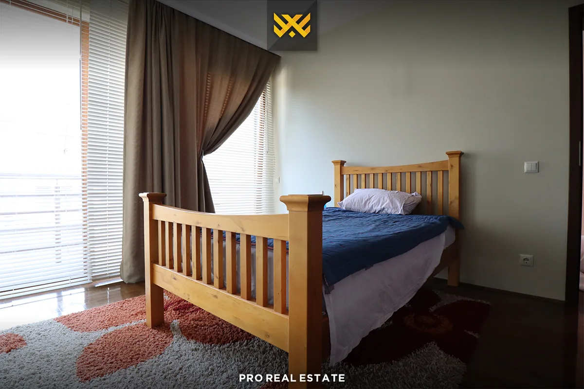 Shtëpi 443m² me #QIRA në Hajvali