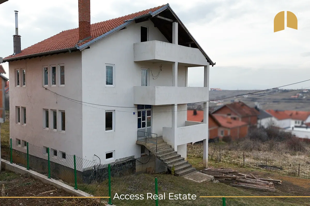 Shtëpi në SHITJE me FLETË POSEDUESE – 398m² – Kodra e Trimave