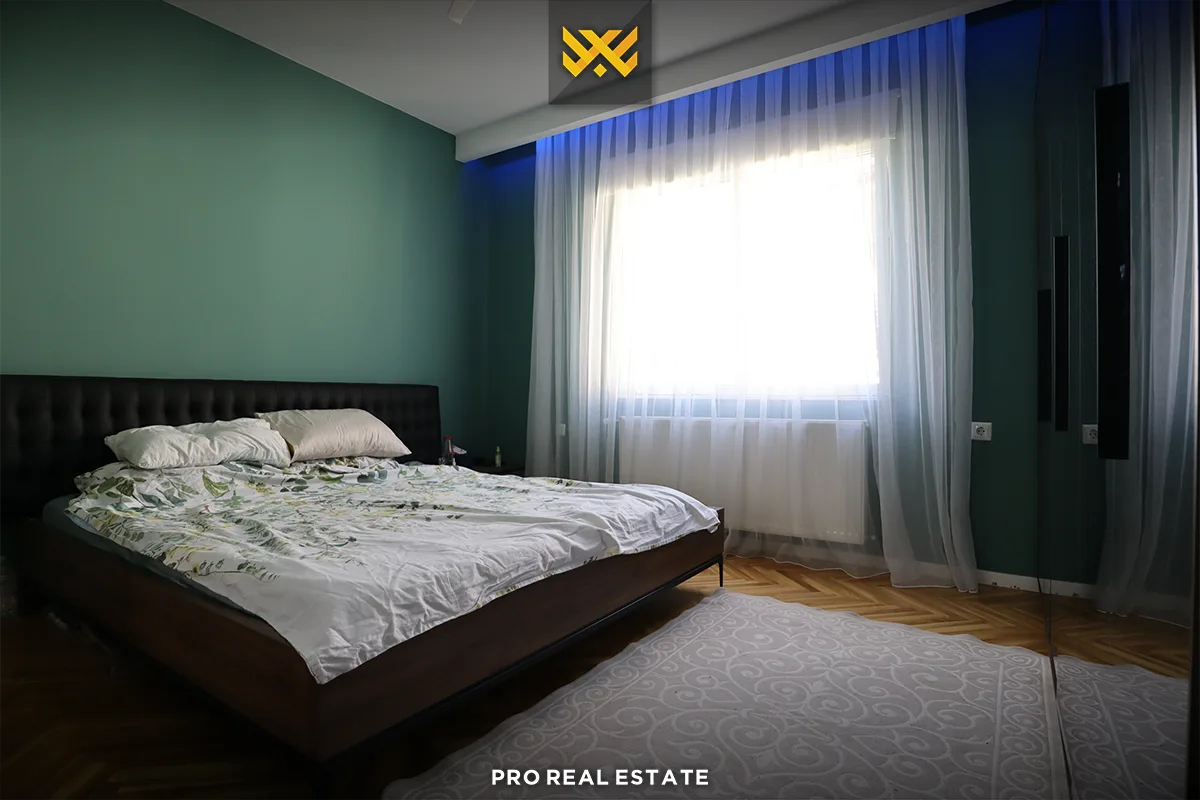 Dy shtëpi 224m² dhe 344m² për #SHITJE në Sofali.