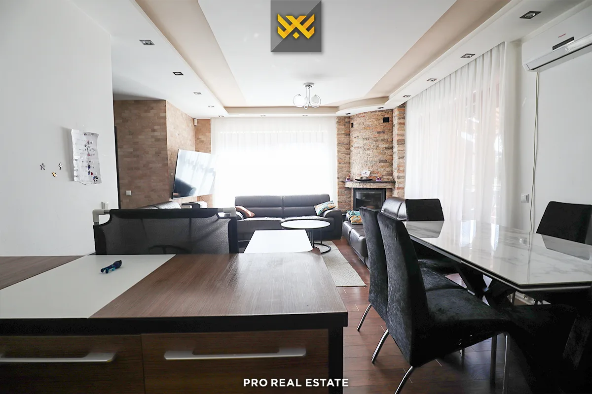 Shtëpi 182m² për #SHITJE në Lagjen Nic