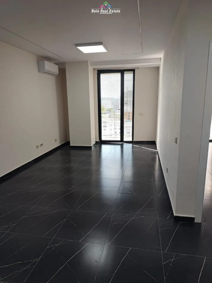 Zyre Me Qera 1+1 Tek Mine Peza (ID BZ2701) Tirane