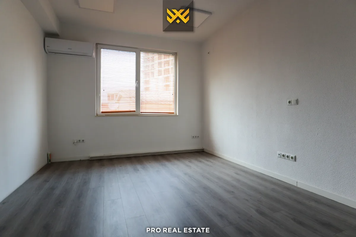 Lokal / Zyrë 150m² me #QIRA në Aktash