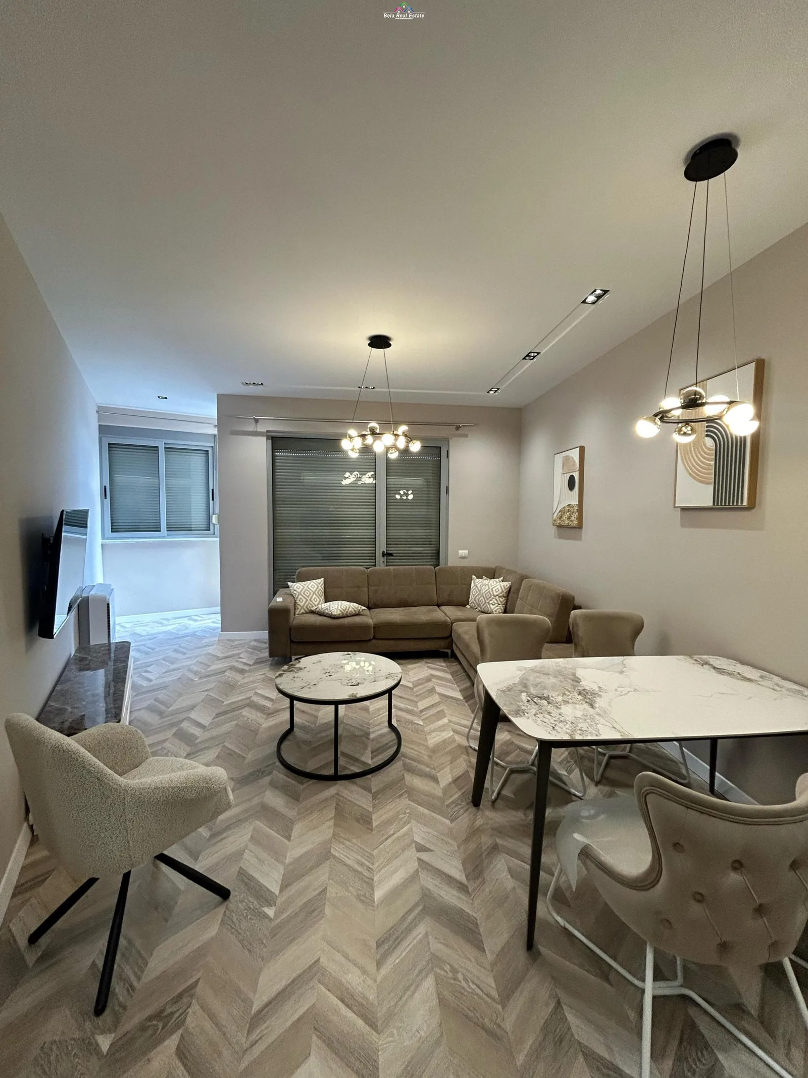 Apartament Me Qera 2+1+2 ne Qender (ID B2201182) Tirane.