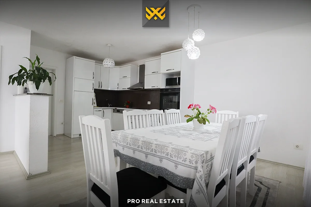 Shtëpi 295m² në #SHITJE në Çagllavicë.