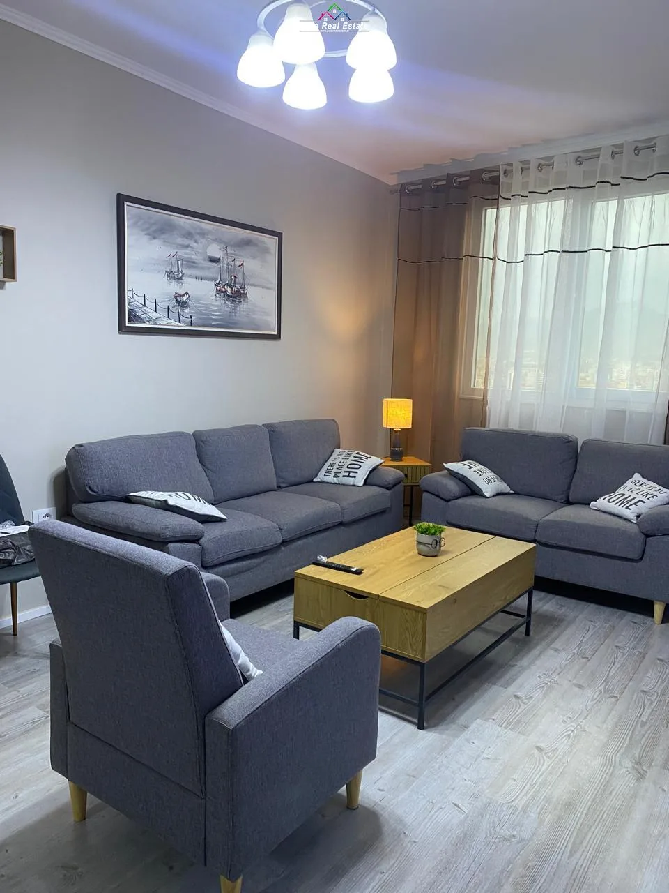 Apartament Me Qera 1+1 tek Kompleksi Golden Park (ID B210780) Tirane