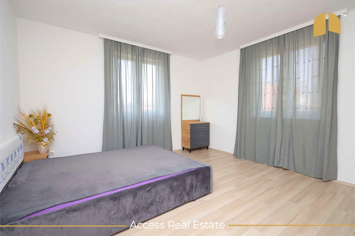 Shtëpi në SHITJE me FLETË POSEDUESE – 6 dhoma gjumi me 4.8 Ari – Lagjja Vneshta