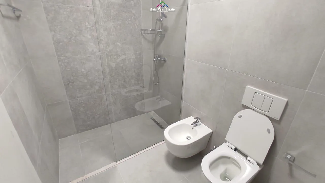 Apartament Me Qera 1+1 Tek Xhamia e Tabakeve (ID B2101021) Tirane.