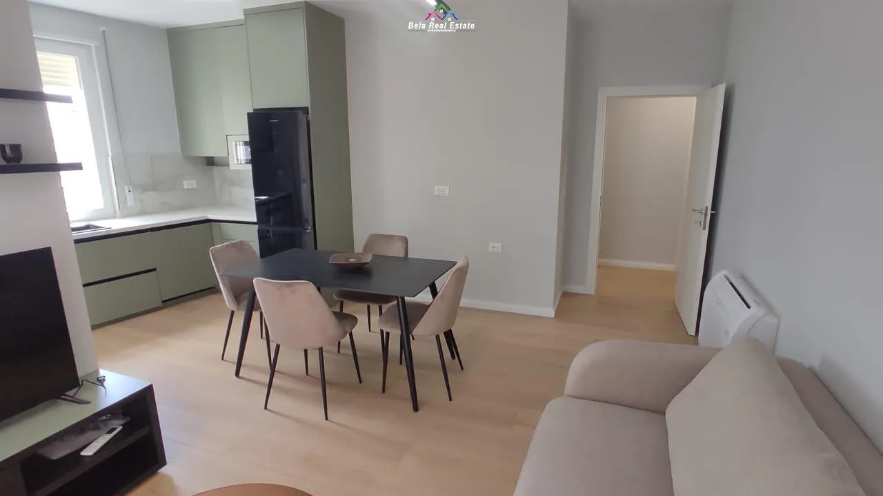 Apartament Me Qera 1+1 Tek Xhamia e Tabakeve (ID B2101021) Tirane.