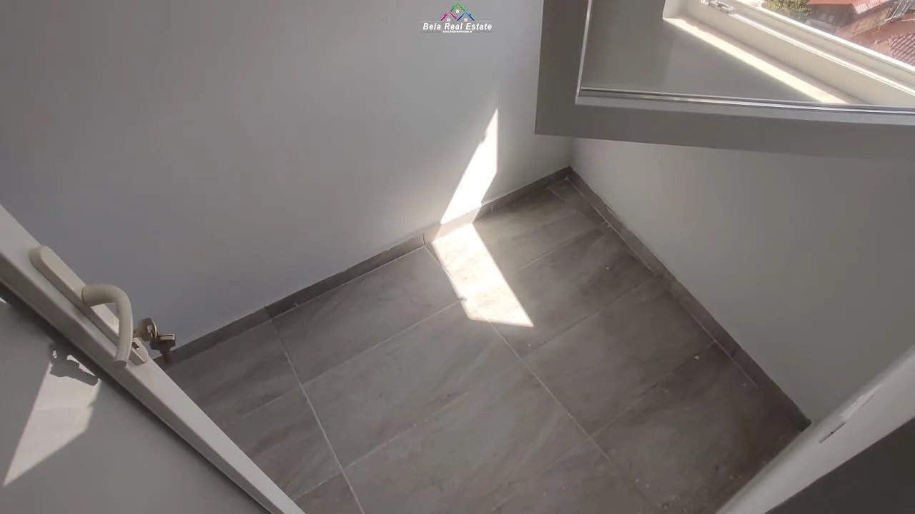 Apartament Me Qera 1+1 Tek Xhamia e Tabakeve (ID B2101021) Tirane.