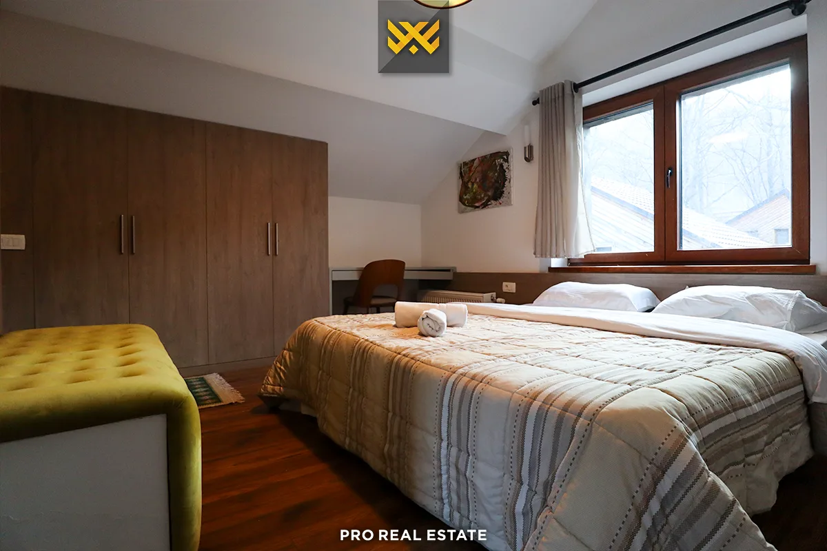 Villë 265m² për #SHITJE në Brezovicë