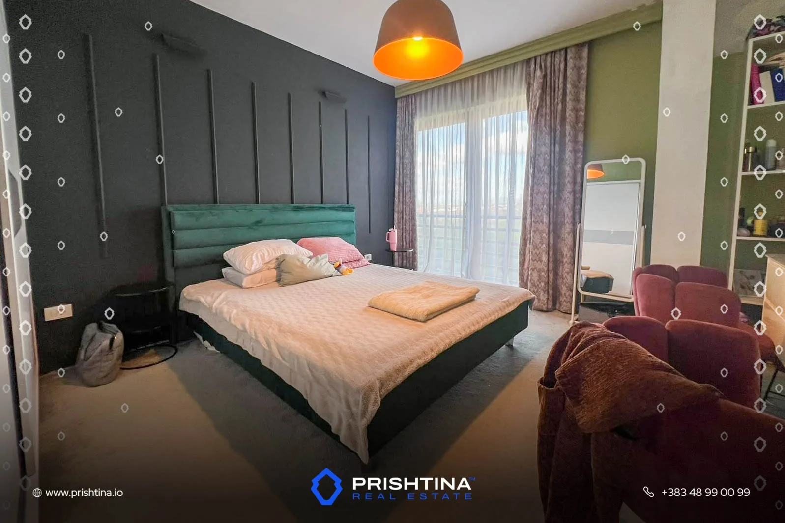 Shtëpi në shitje 280m² + 3 ari oborr në Bërnicë