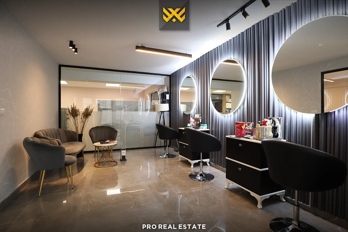 Lokal 150m² për #SHITJE në Rrugën B