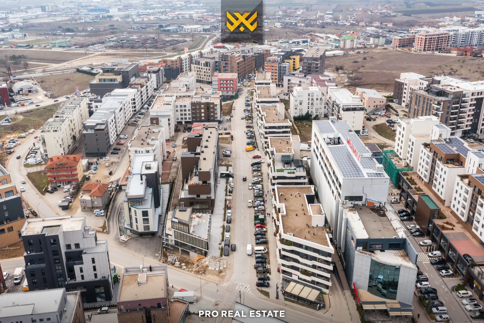 Lokal nga 76.5m² deri në 1400m² për #SHITJE në Dragodan
