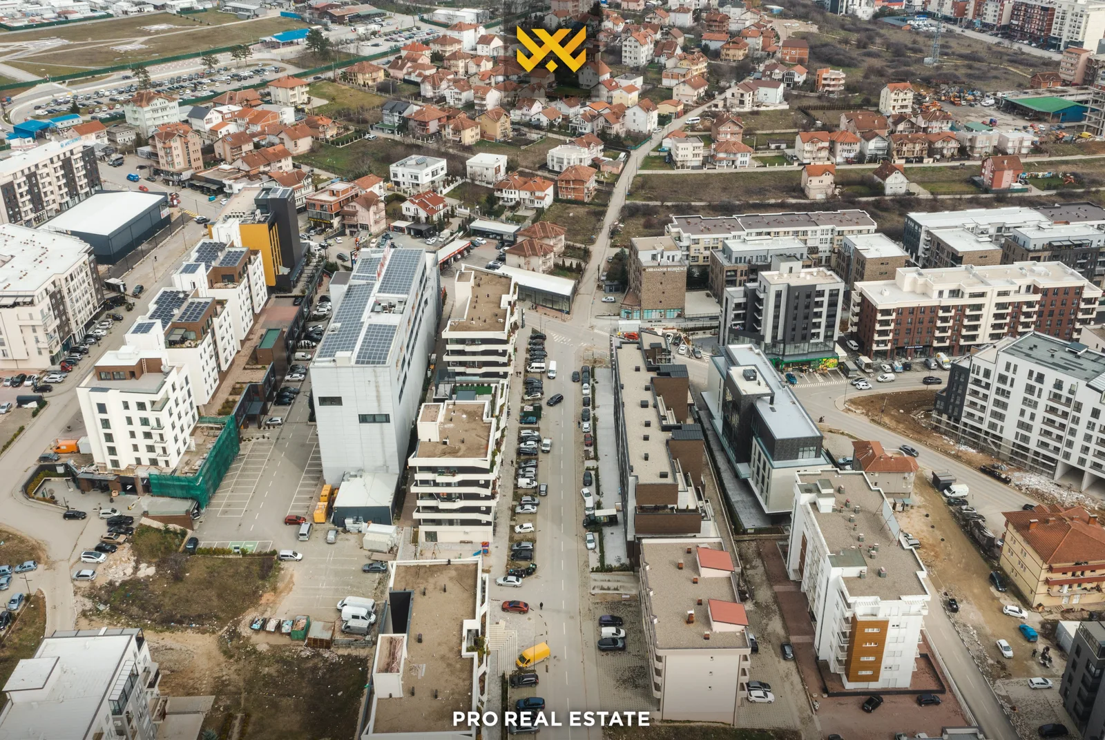 Lokal nga 76.5m² deri në 1400m² për #SHITJE në Dragodan