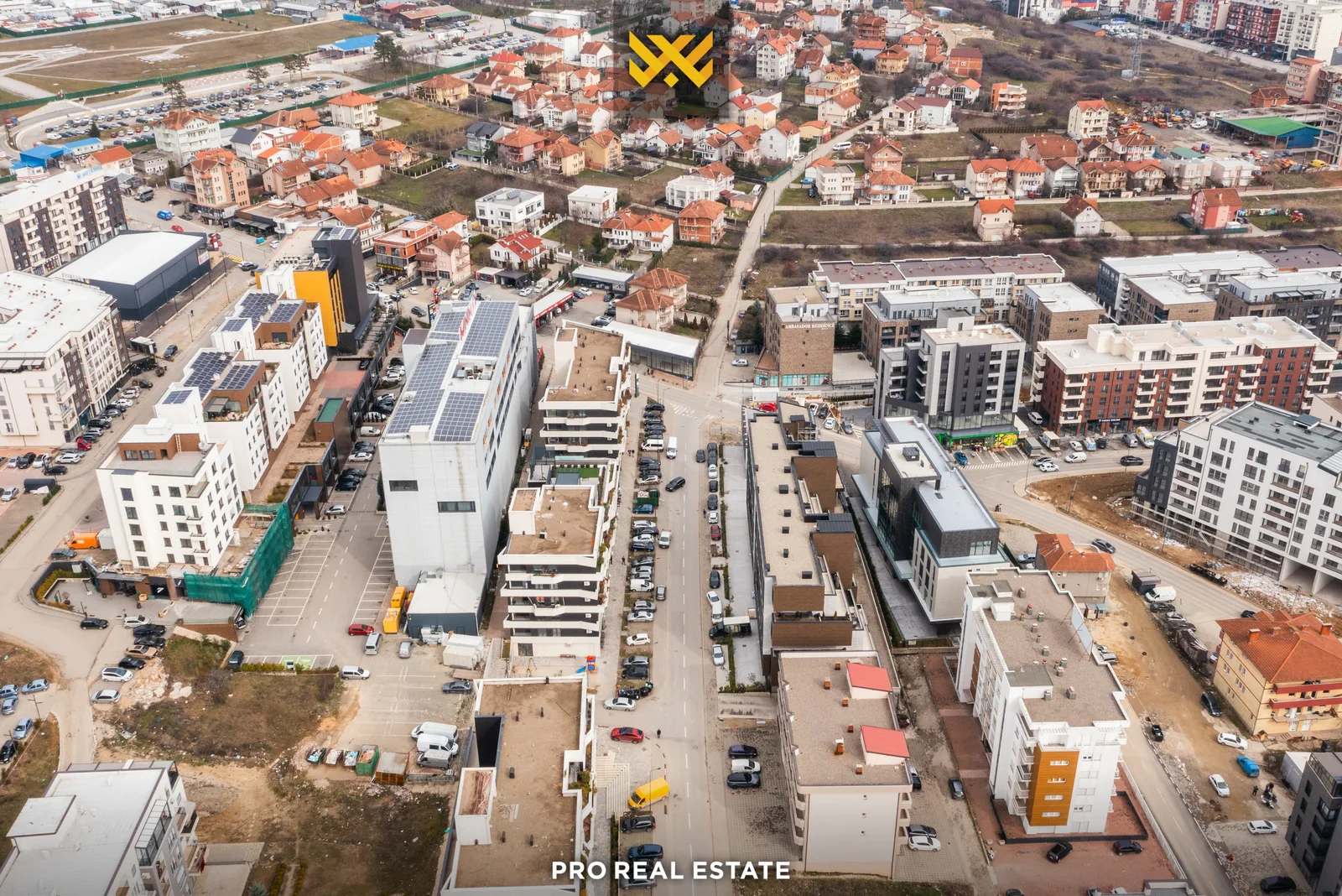 Lokal nga 76.5m² deri në 1400m² për #SHITJE në Dragodan