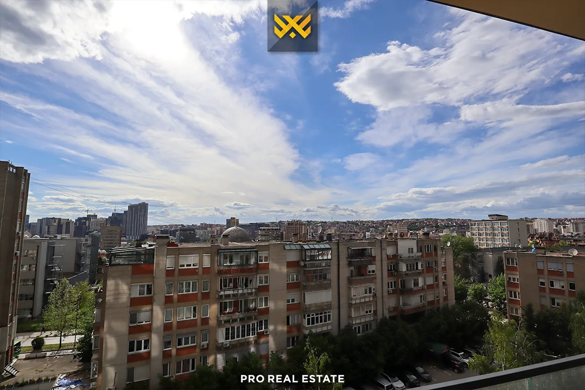 Banesë / Zyrë 129m² me #QIRA në Aktash