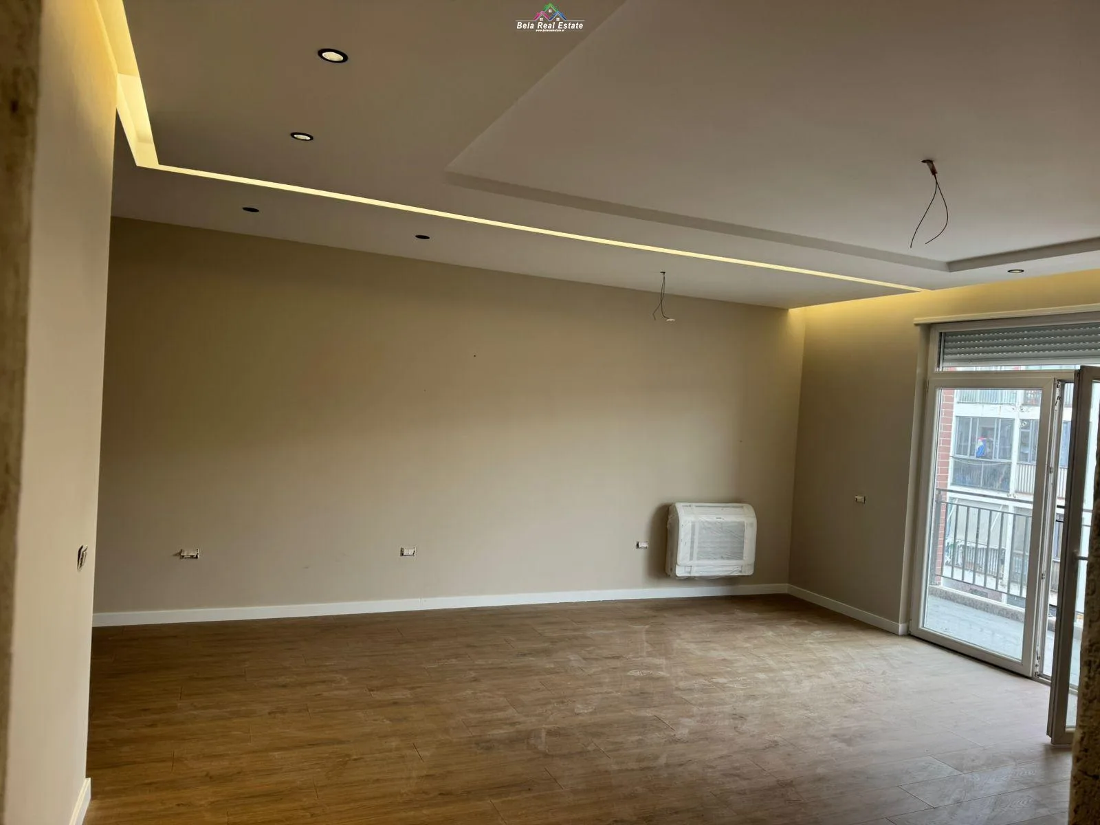 Zyre Me Qera 2+1 Tek 5 Maji ( ID BZ2882) Tirane