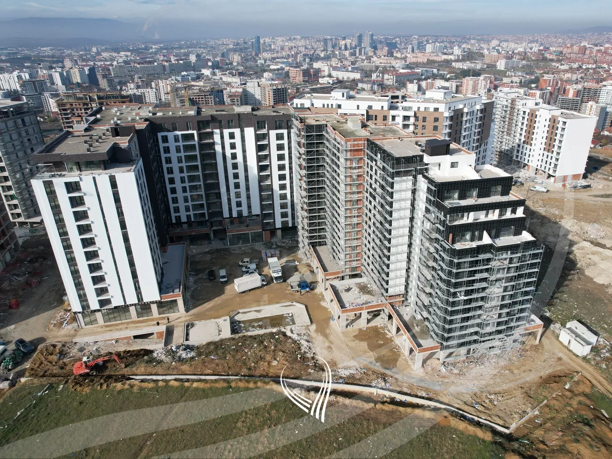 Banesë me 3 dhoma gjumi në shitje në lagjen Prishtina e Re – Grand Tower