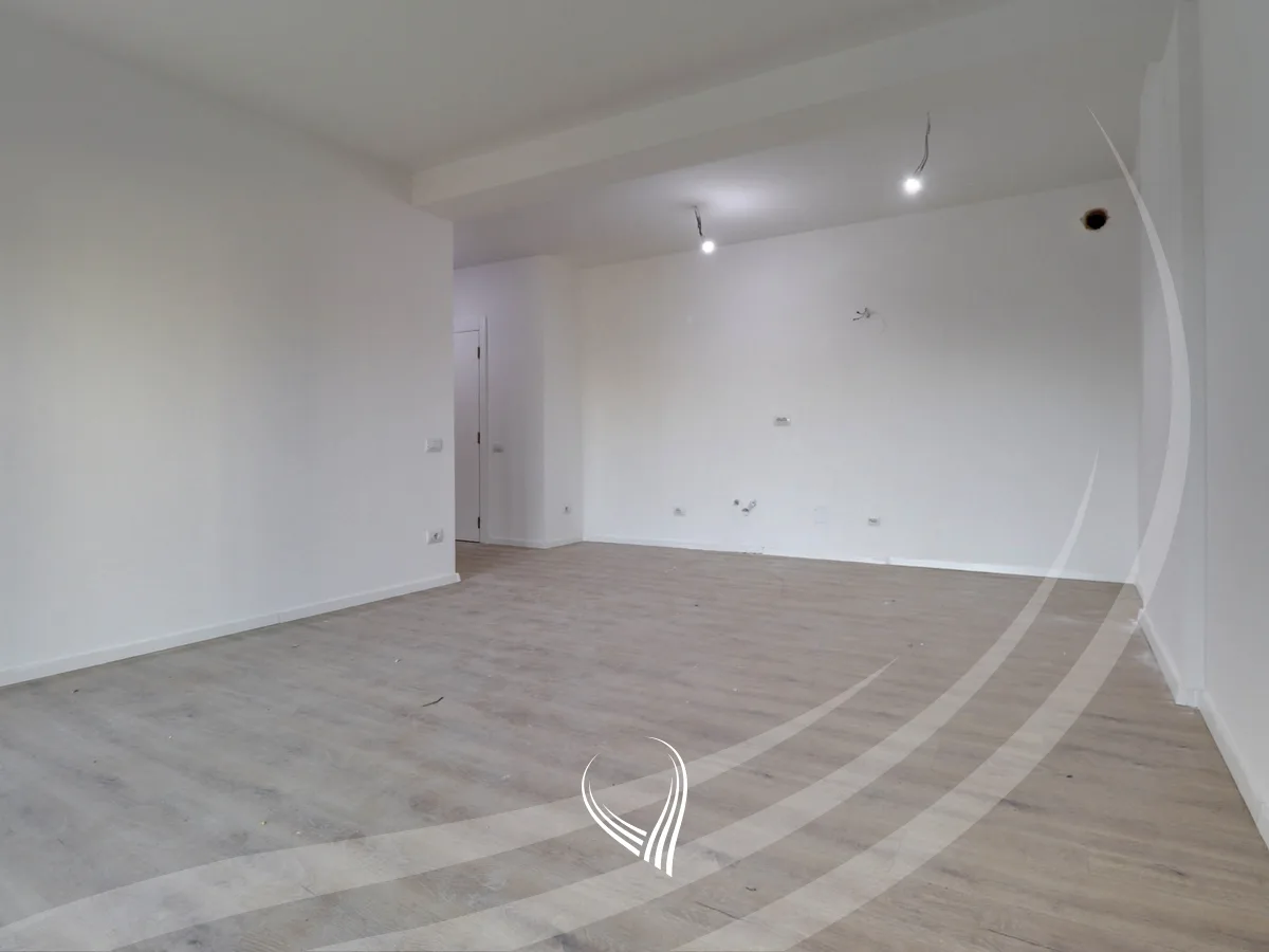 Banesë me 3 dhoma gjumi në shitje në lagjen Prishtina e Re – Grand Tower