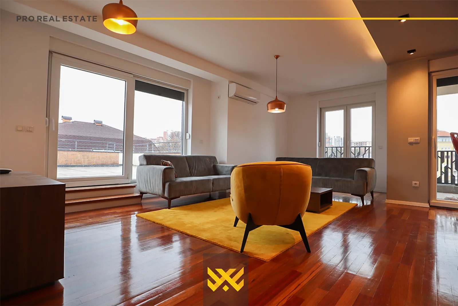 Banesë – Duplex 153m²+102m² në SHITJE te 4 Llullat.