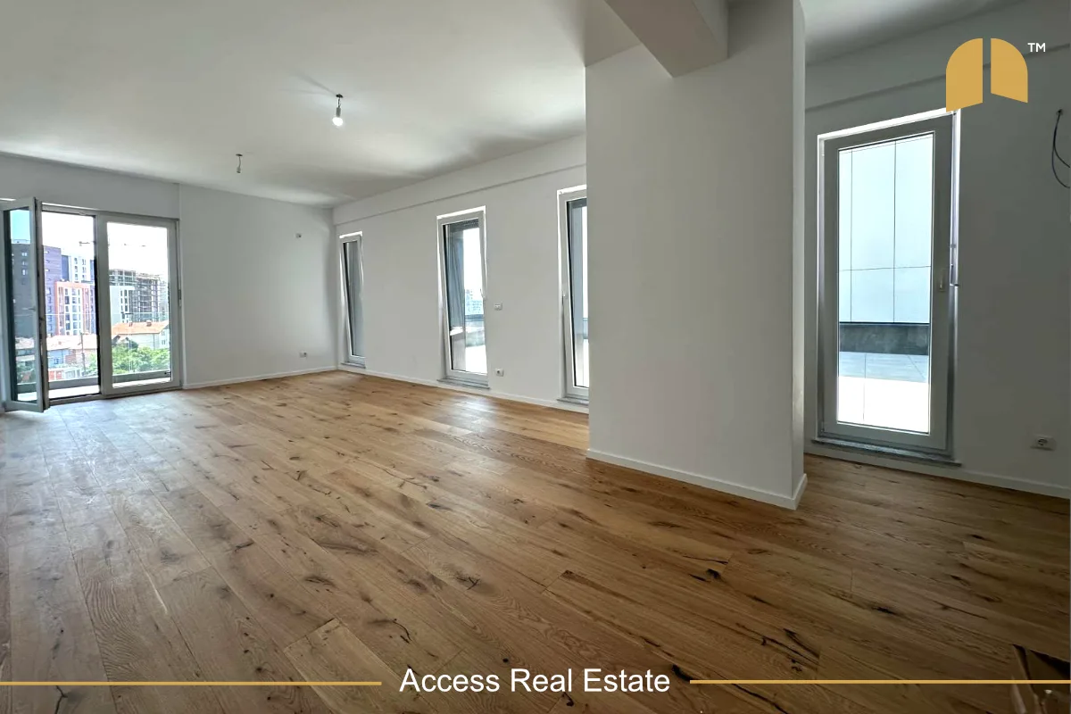 Zyre me QIRA – 150m², 4 Hapësira pune – Velani