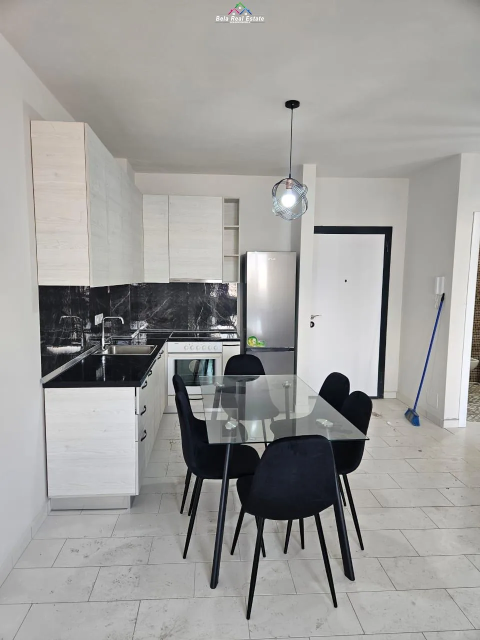 Apartament me qera 1+1 tek Rruga e Kavajes (ID B2101069) Tirane
