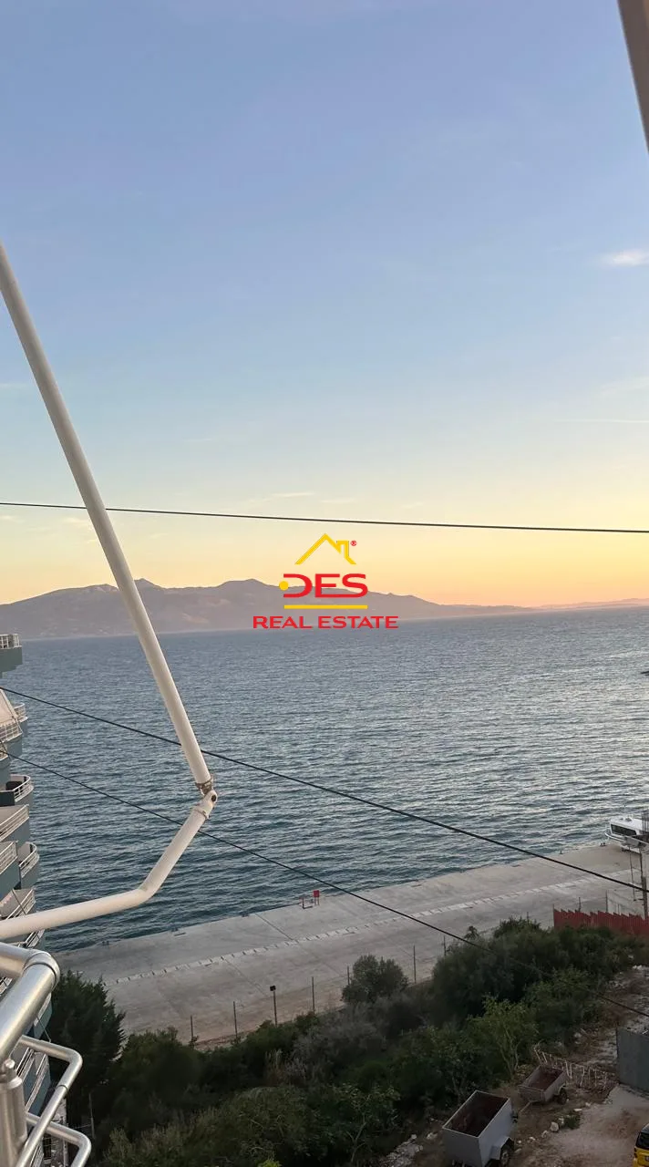 Shitet Apartament 2+1 në Sarandë – Vijë e Parë me Detin 🌊