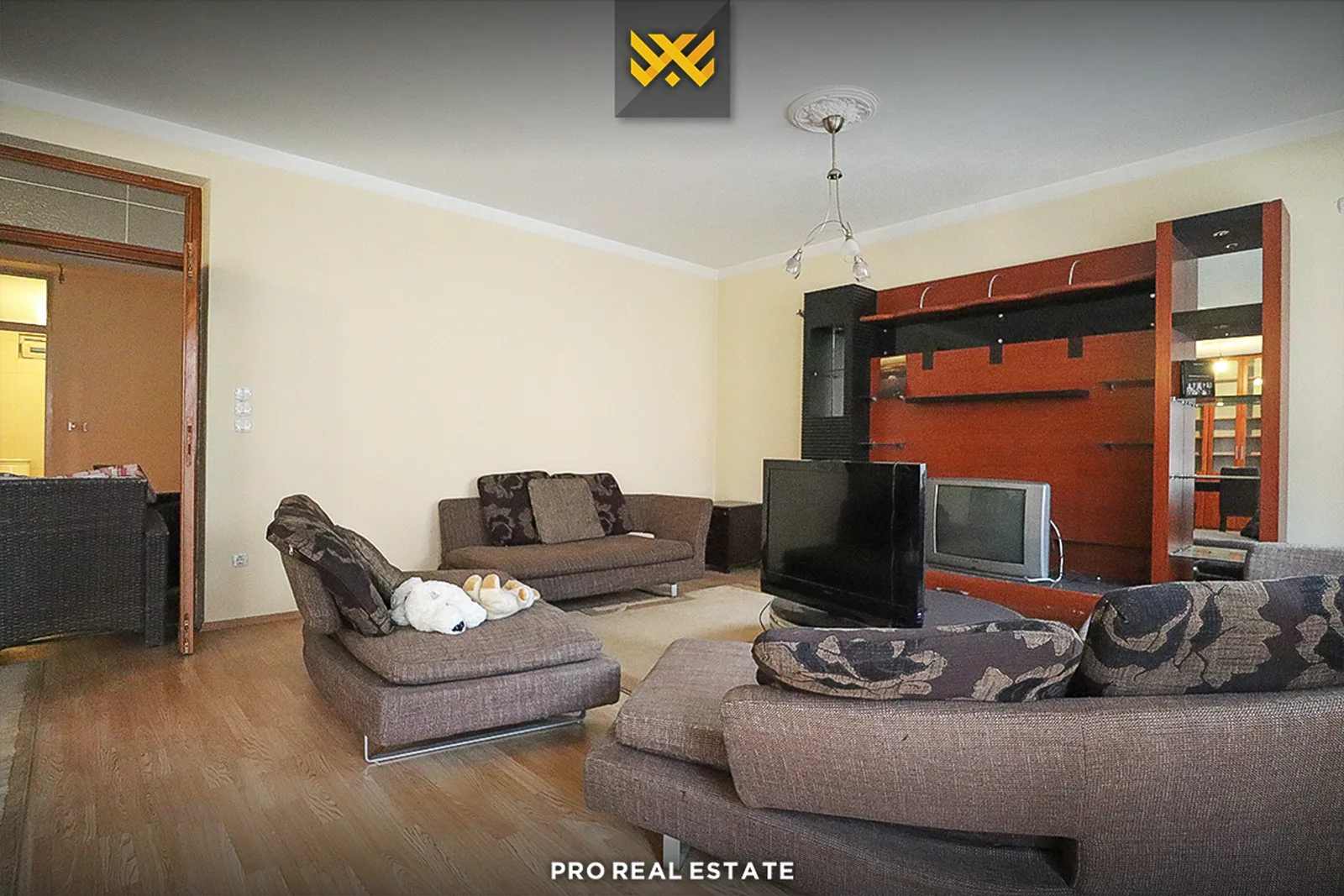 Shtëpi / Zyre 300m² me #QIRA në Bregun e Diellit