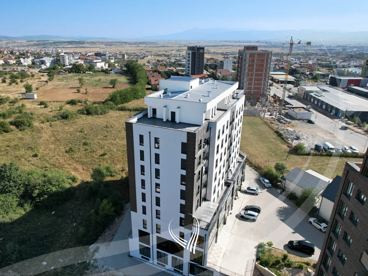 Penthouse me 3 dhoma gjumi në shitje në lagjen Prishtina e Re – afër Albi Mall