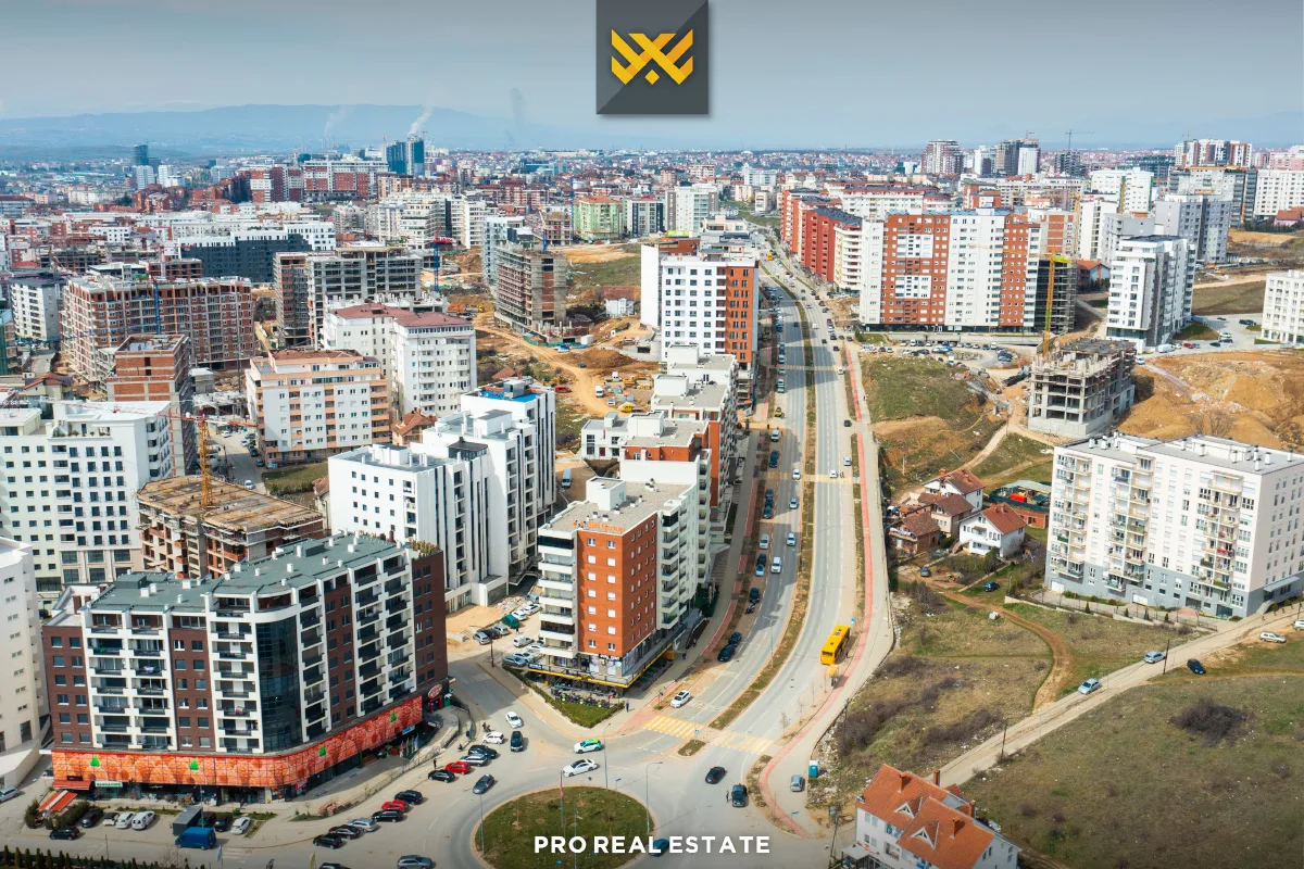 Lokal 156m² për #SHITJE te Rruga C.