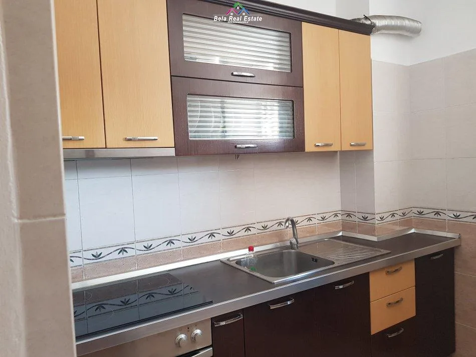Apartament Me Qera 2+1 Ne Don Bosko (ID B220923) Tirane.