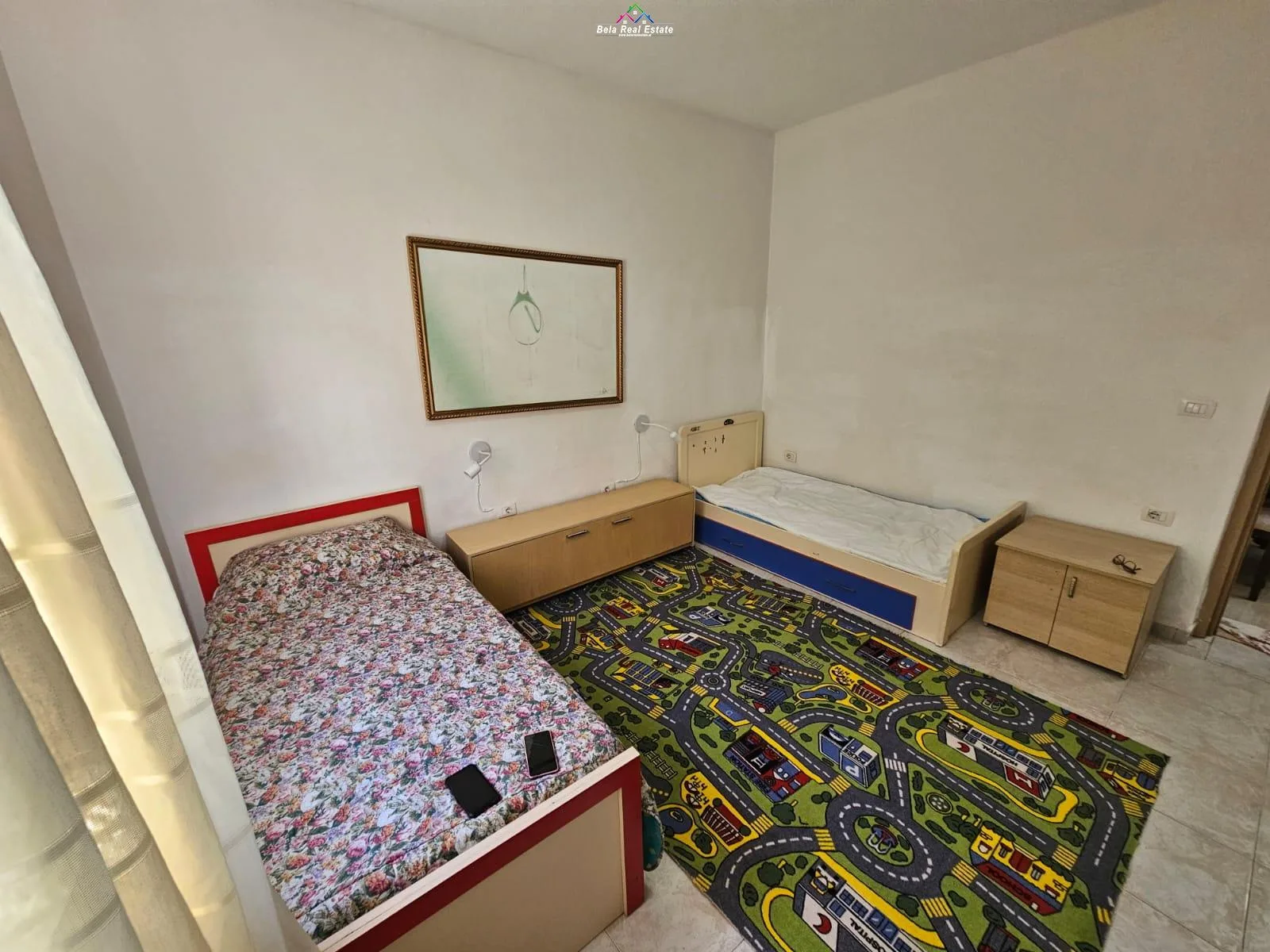 Vile me Qera 3+1 tek Ish Tregu Elektrik(ID BV22487) Tirane