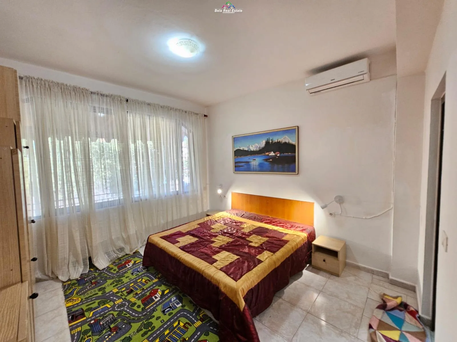 Vile me Qera 3+1 tek Ish Tregu Elektrik(ID BV22487) Tirane