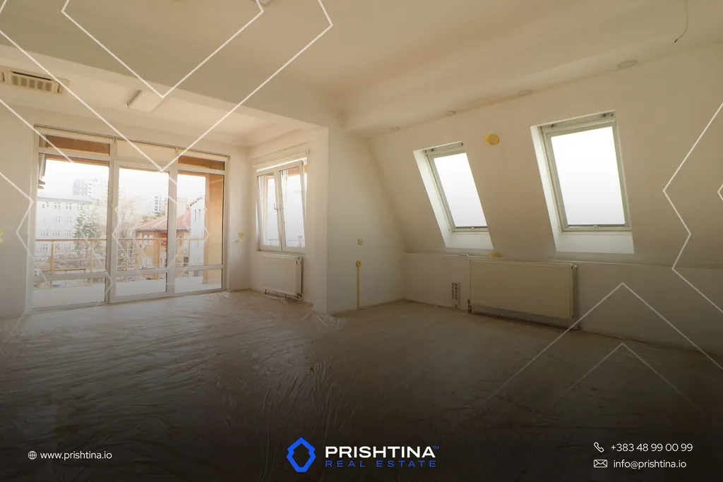 Objekt me qira 150m² në Qendër
