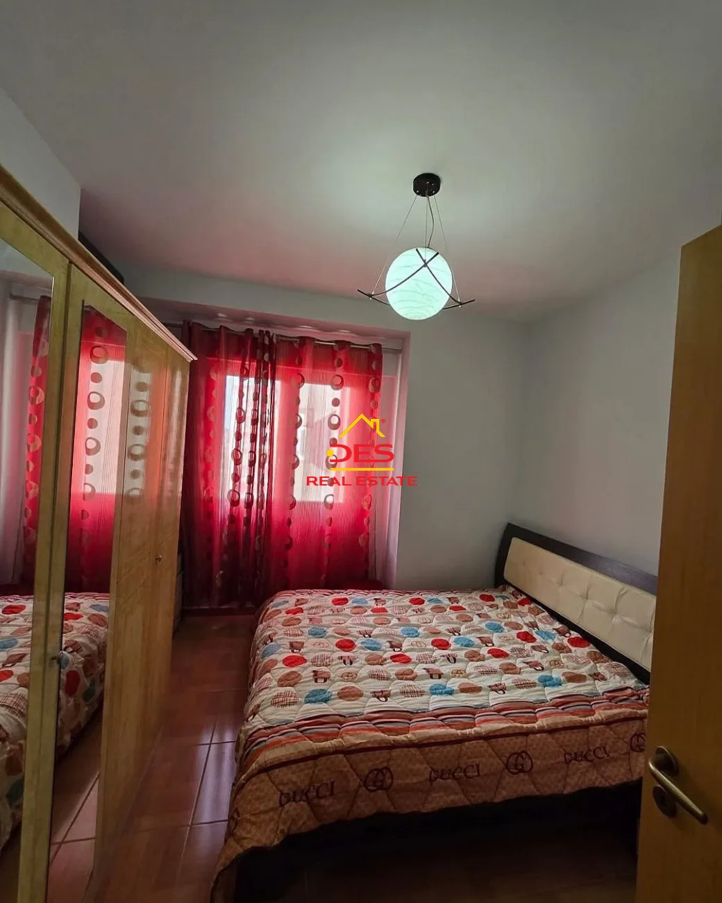 JEPET ME QIRA APARTAMENT 2+1 NË LUNGOMARE ,VLORË 📍 Pranë Konsullatës Italiane