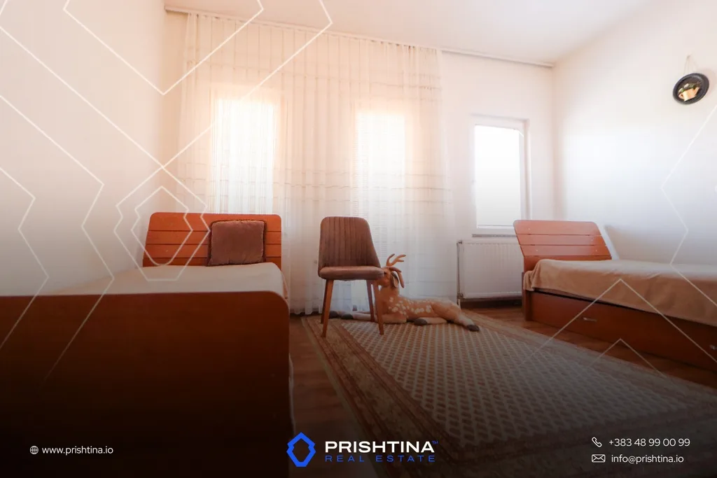 Shtëpi me qira 500m² në Sofali