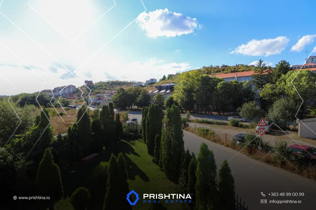 Shtëpi me qira 500m² në Sofali