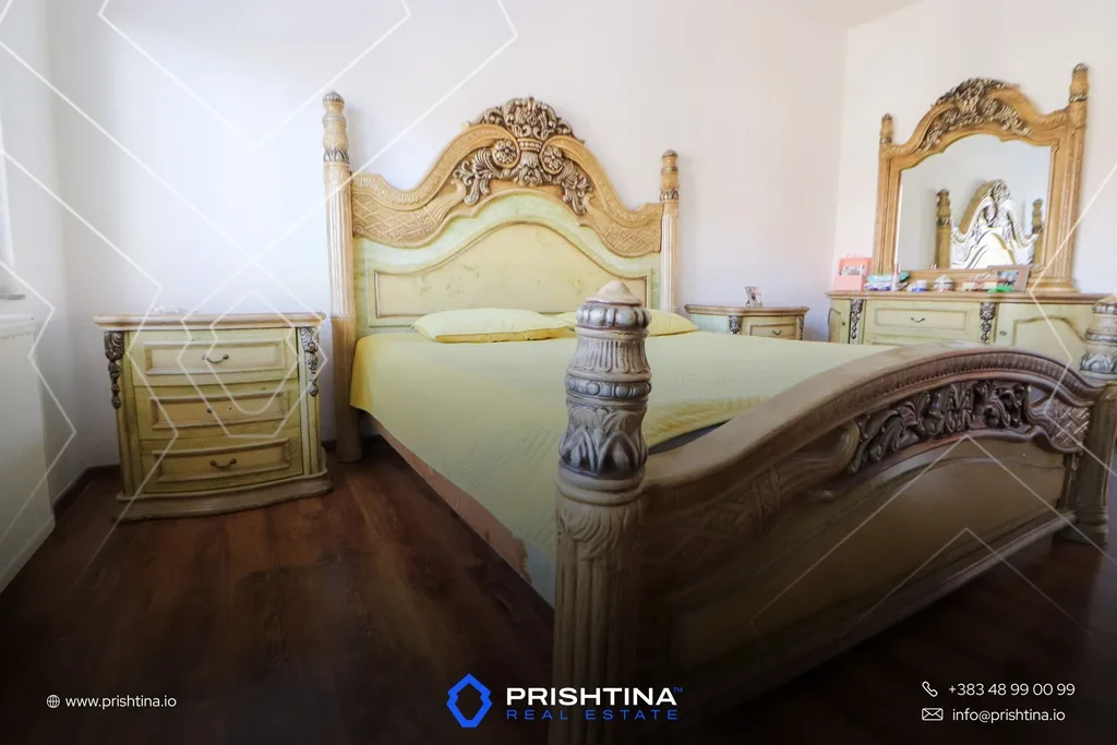 Shtëpi me qira 500m² në Sofali