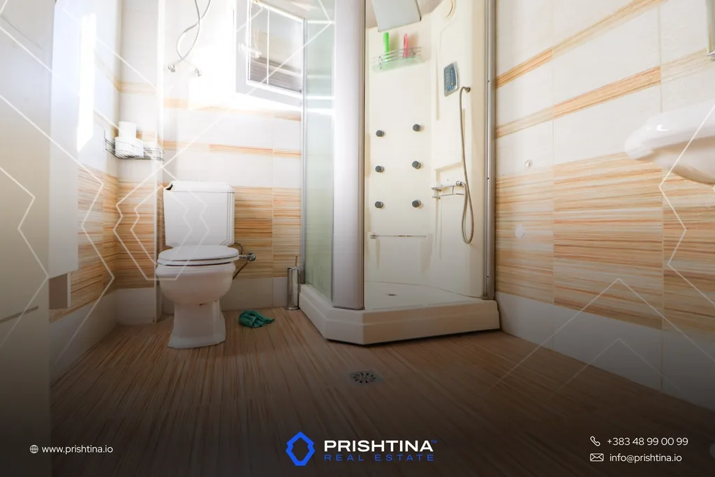 Shtëpi me qira 500m² në Sofali
