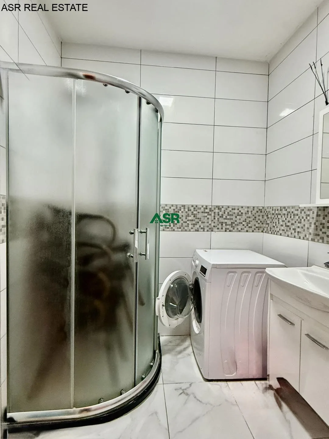 #ID:4049 Banesë me #qira në lagjen Emshir